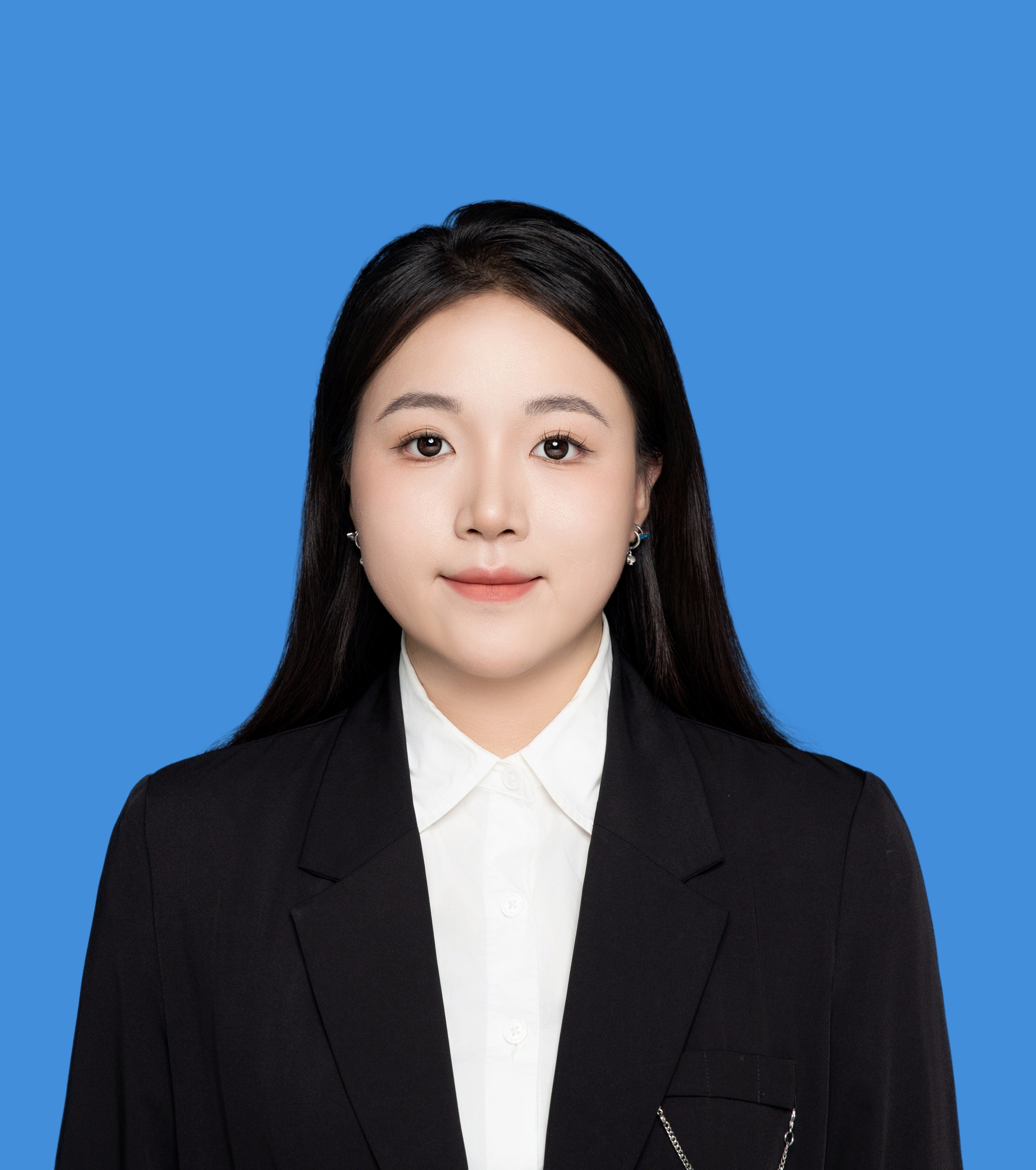 陳玉琪 152 8639 5679